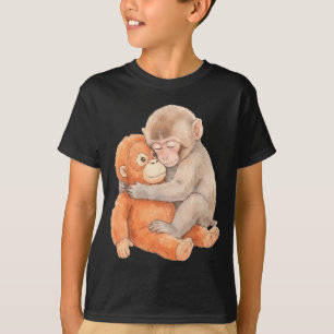 Süßer Babyaffe namens Punch Plüsch umarmend T-Shirt