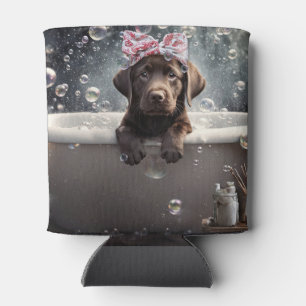 Süßer Chocolate Labrador Welpe im Hundespa Dosenkühler