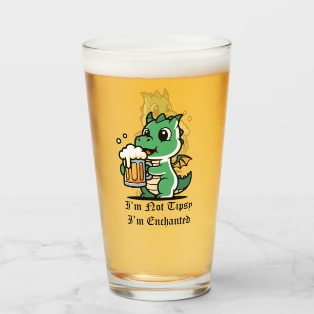 Süßer Drache, der Bier trinkt Glas (Vorne (Gefüllt))