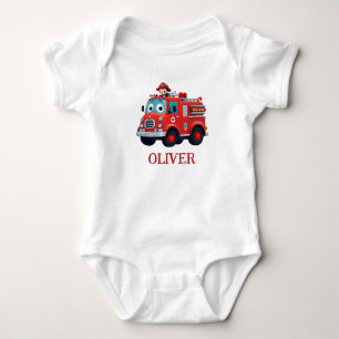 Süßer Feuerwehrwagen und Feuerwehrjunge Baby Strampler