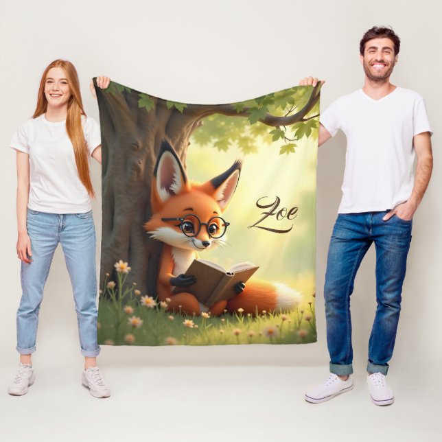 Süßer Fuchs beim Lesen eines Buches, individuelle  Fleecedecke (Beispiel)