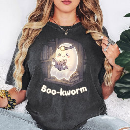 Süßer Geister- Bücherwurm beim Lesen von gruselige T-Shirt