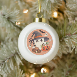Süßer Halloween-Geist im Kawaii-Stil Keramik Kugel-Ornament