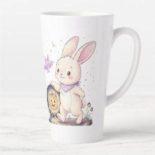 Süßer Halloween-Hase mit Kürbislaterne und Flederm Milchtasse