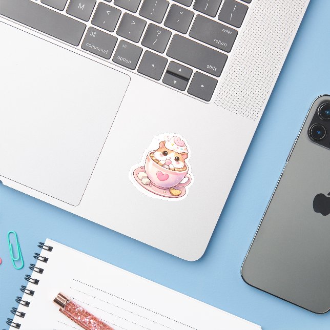 Süßer Hamster in Kaffeetasse Kawaii Aufkleber (Laptop mit iPhone)