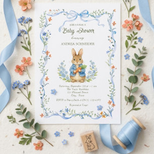 Süßer Häschenjunge mit blauem Blumenkrawatte Baby  Einladung