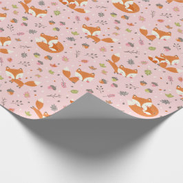 Süßer Herbst Mama und Babyfuchs auf hellrosa Geschenkpapier