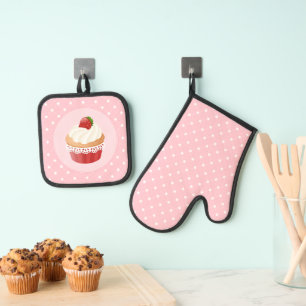 Süßer, köstlicher Erdbeerkuchen Ofenhandschuh & Topflappen-Set