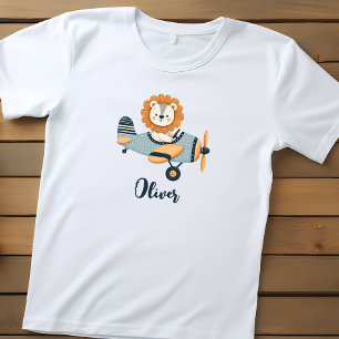 Süßer Löwe auf charmanten personalisierten Flugzeu Kleinkind T-shirt