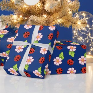 Süßer Marienkäfer und Gänseblümchen Muster Geschen Geschenkpapier