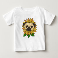 Süßer Mops-Hund in einer Sonnenblume