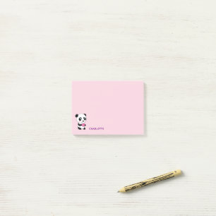 Süßer Panda mit einem rosa Herzen personalisierter Post-it Klebezettel