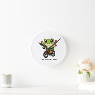 Süßer Radfahrender Frosch Kawaii Frosch Fahrrad Runde Wanduhr