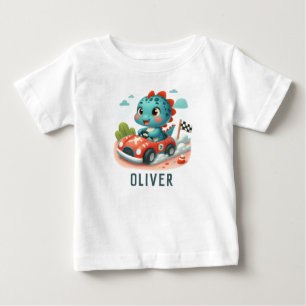 Süßer Rennfahrer Dino fährt Sportwagen Baby T-shirt