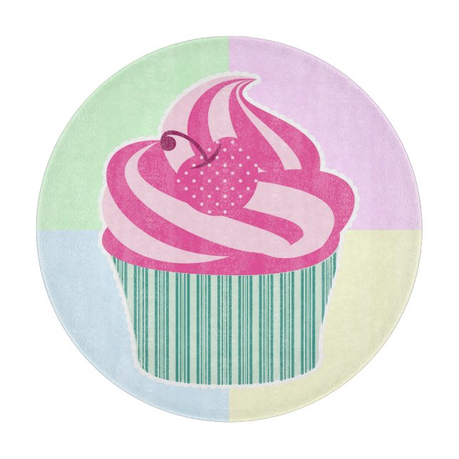 Süßer rosa Cupcake in Pastellfarben Schneidebrett (Vorderseite)