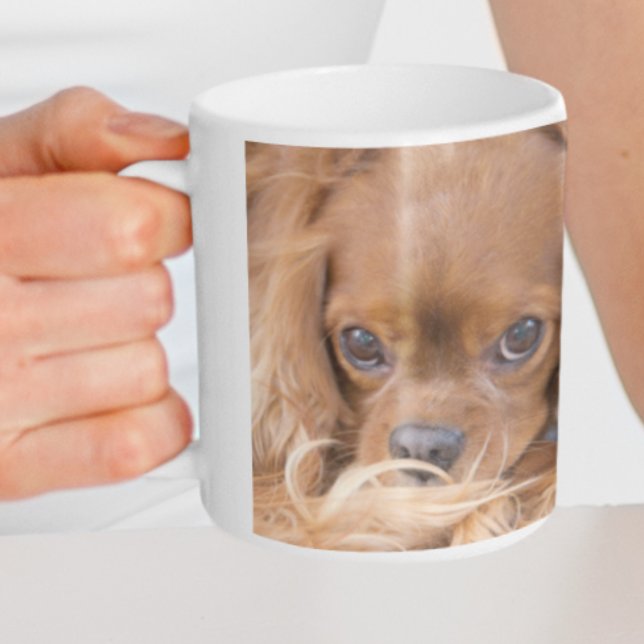 Süßer Ruby Cavalier King Charles Spaniel Kaffeetasse (Captivating gaze and timeless elegance - this mug exudes charm.)