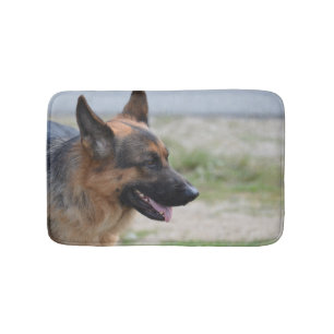 Süßer Schäferhund-Hund Badematte