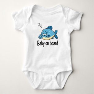 Süßer schlafender Fisch mit Schnuller Baby an Bo Strampler