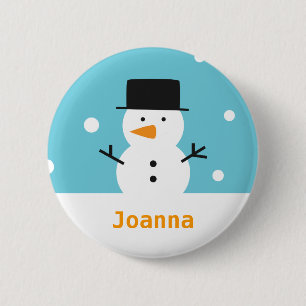 Süßer Schneemann auf schneebedecktem Hintergrund f Button