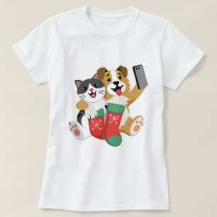 Süßer Weihnachts-Hund und -Katze Selfie – Lustiger T-Shirt