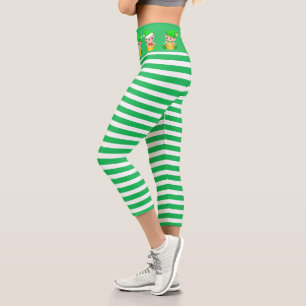 Süßer Weihnachtself auf grün-weiß gestreift Capri Leggings