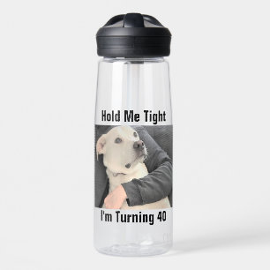 Süßer weißer Hund hat Angst, 40 zu werden, lustige Trinkflasche