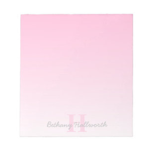 Süßes anpassbares rosa Monogramm und Ihr Name in S Notizblock