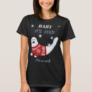 Süßes Baby Es ist kalt draußen Winterrobbe T-Shirt