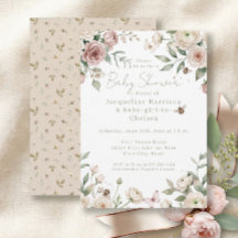 Süßes Baby Mädchen wird zur Biene Rose Florale Ros