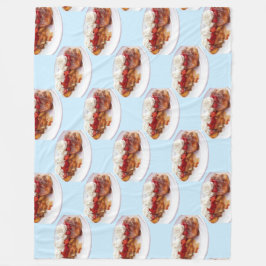 Süßes Brot mit Erdbeeren und Sahne Fleecedecke