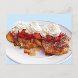 Süßes Brot mit Erdbeeren und Sahne Postkarte