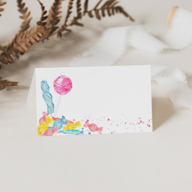 Süßes Buffet mit Süßspeisen (Von Creator hochgeladen)