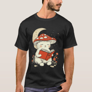 Süßes Cottagecore-Pilz-Babykatze liest ein Buch T-Shirt