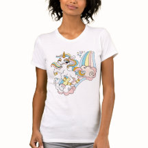 Süßes Einhorn auf einem Regenbogen