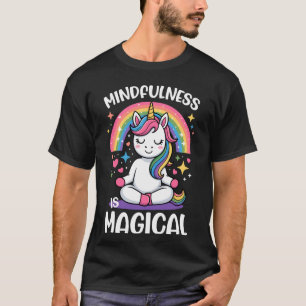 Süßes Einhorn Yoga Achtsamkeit T-Shirt