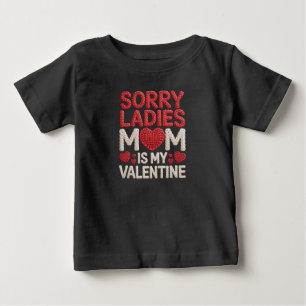 Süßes Faux-Garn Mama ist mein Valentinskind Kinder Baby T-shirt