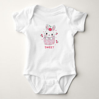 Süßes Kaninchen in rosa Kirschtasche - Sweet Kawai Baby Strampler