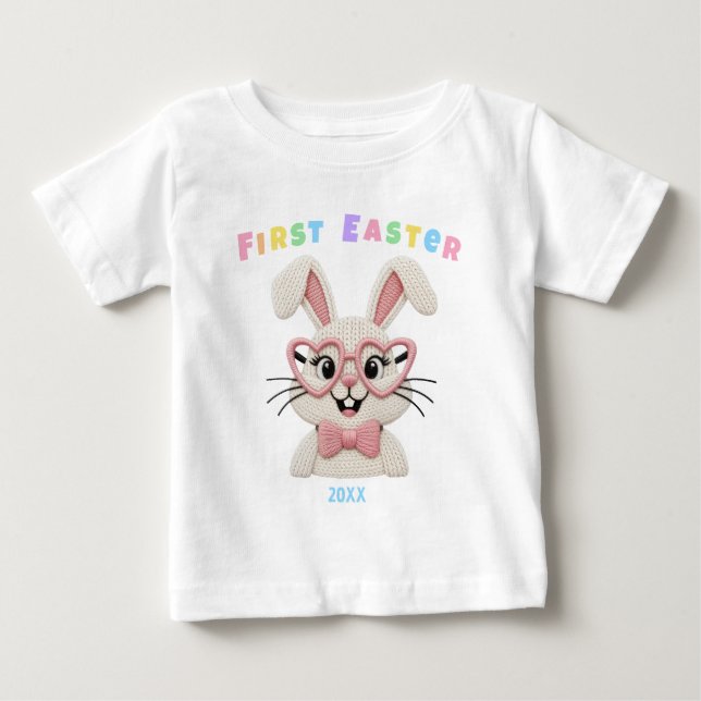 Süßes kleines Mädchen, erster Osterhase Baby T-shirt (Vorderseite)
