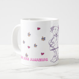 Süßes kleines Mädchen spielt Anziehen Jumbo-Tasse