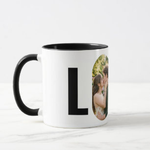 Süßes küssendes Paar abgebildet  Tasse