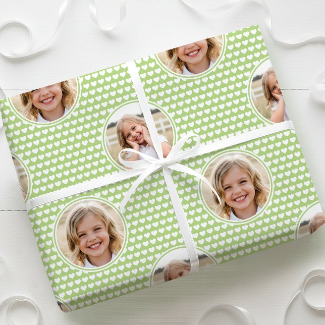 Süßes Liebesherz 2 Foto Hübsches grünes Muster Geschenkpapier (Von Creator hochgeladen)