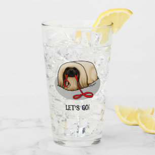 Süßes Los geht's! Pekingese-Hund spazieren führen Glas