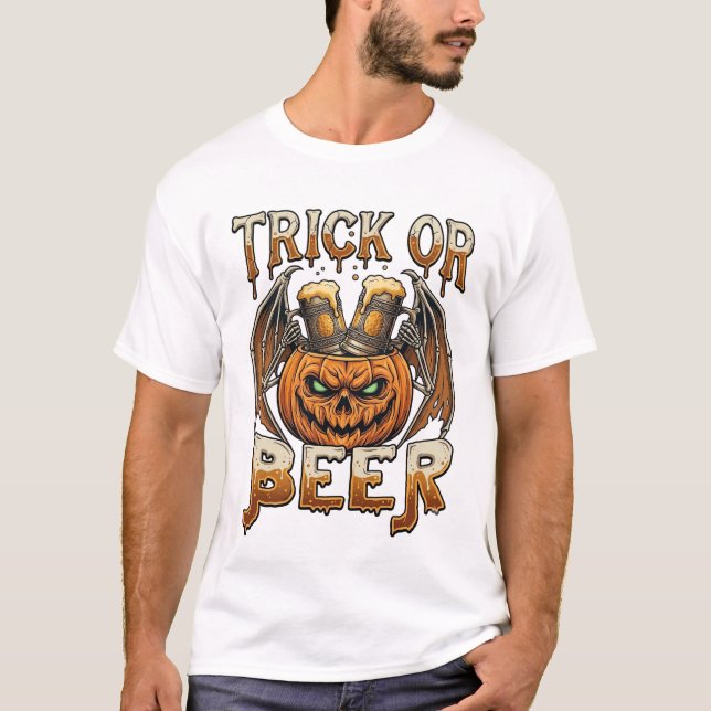 Süßes oder Bier Halloween-Kürbis-Skelett-Flügel-Ta T-Shirt (Vorderseite)