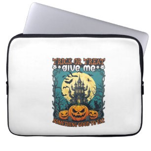 Süßes oder Saures Halloween Spukhaus Kürbisse Mond Laptopschutzhülle