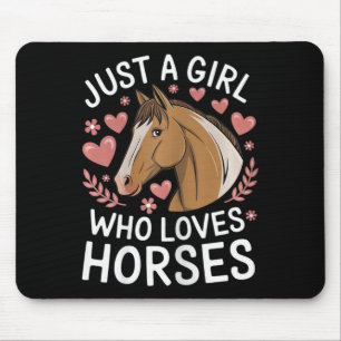 Süßes Pferdemädchen, einfach ein Mädchen, das Pfer Mousepad