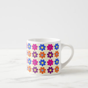 Süßes Retro-Penny-Blumenmuster Espressotasse