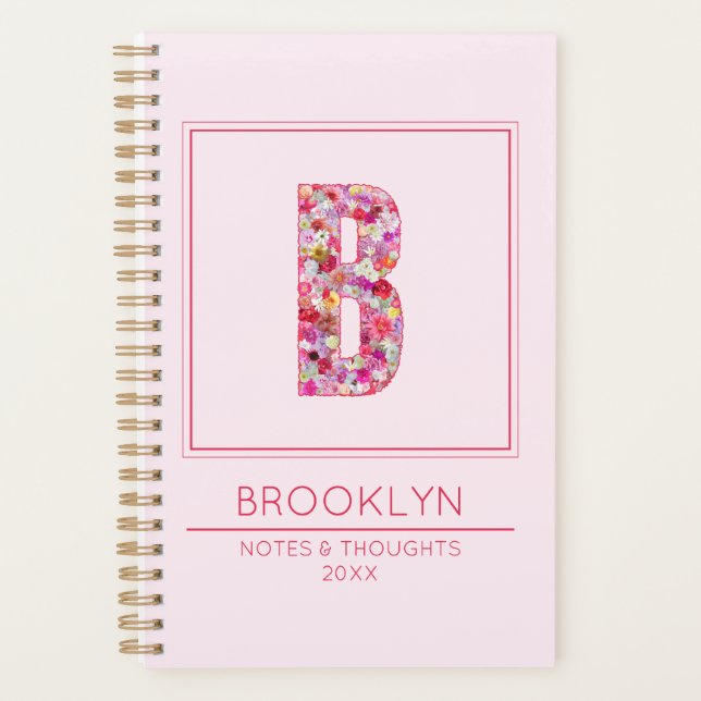 Süßes rosa florales girly monogrammiertes Buchstab Planer (Vorderseite)