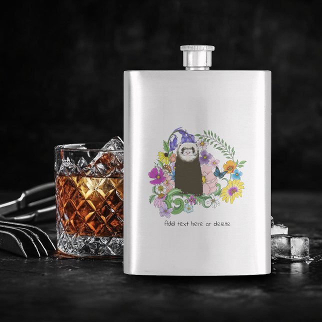 Süßes Sable-Frettchen Wildblumen Grüner Wald Flachmann (Von Creator hochgeladen)