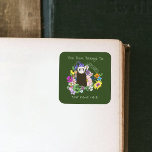 Süßes Sable-Frettchen Wildblumen Grüner Wald Quadratischer Aufkleber