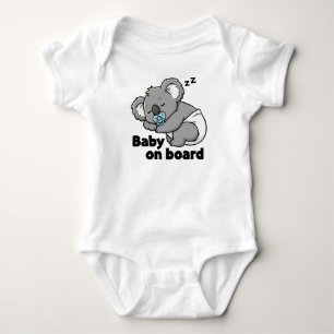 Süßes schlafendes Baby Koala Bär Baby an Bord Au Strampler